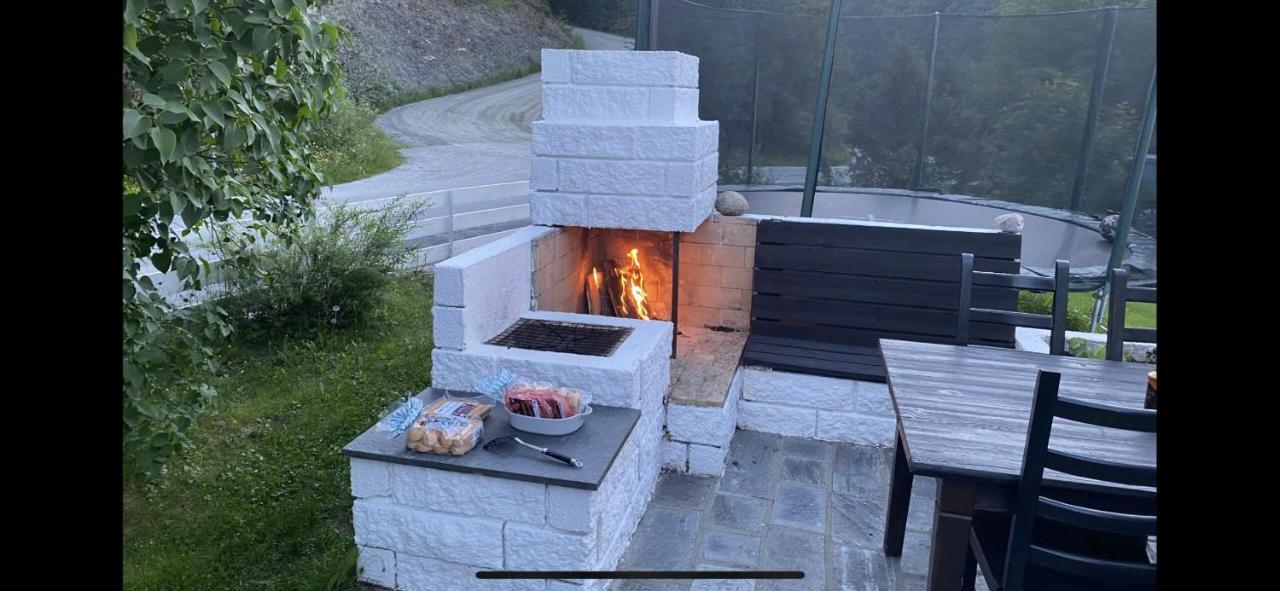 B&B I Flott Utsiktseiendom Otta Εξωτερικό φωτογραφία